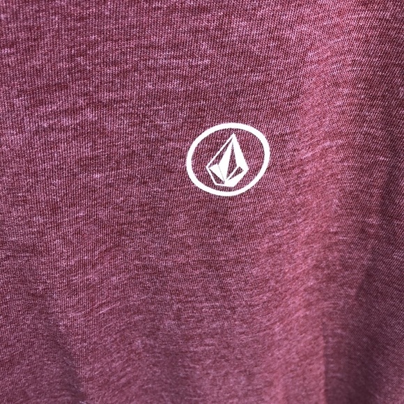 VOLCOM T-shirt | SIZE M - Picture 3 of 4